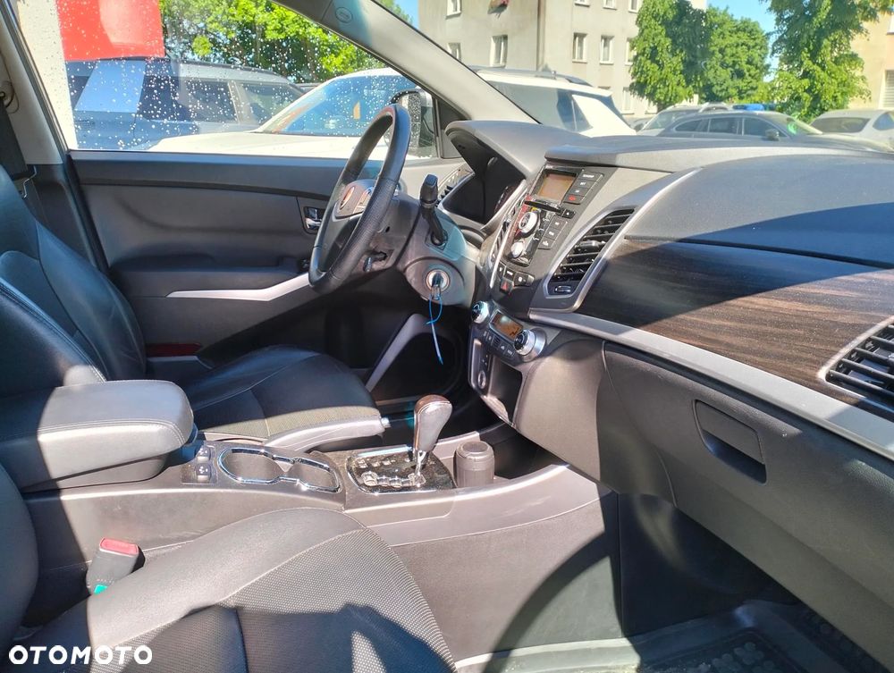SsangYong/KGM Korando 2.0 4WD Automatik Sapphire - 8