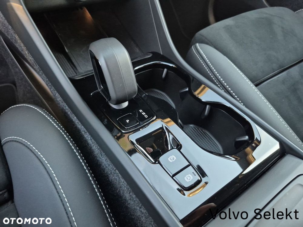 Volvo XC 40 - 21