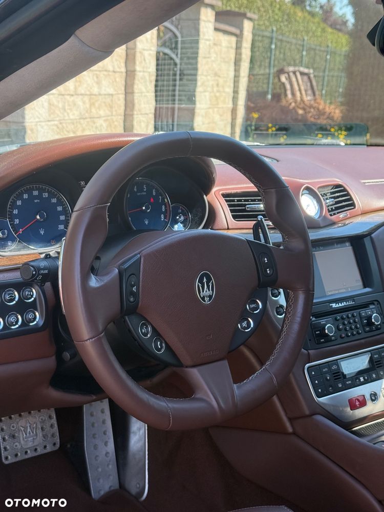 Maserati GranTurismo S Automatik - 20