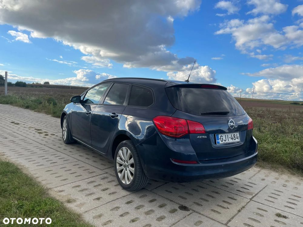 Opel Astra 1.6 Sports Tourer Active - 4