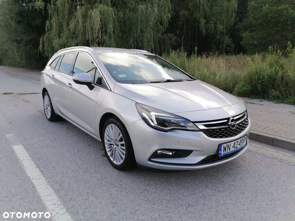 Opel Astra 1.6 CDTI DPF ecoFLEX TourerStart/Stop Exklusiv - 18