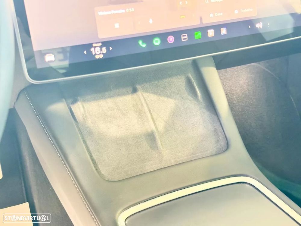 Tesla Model 3 Performance Dual Motor AWD - 33