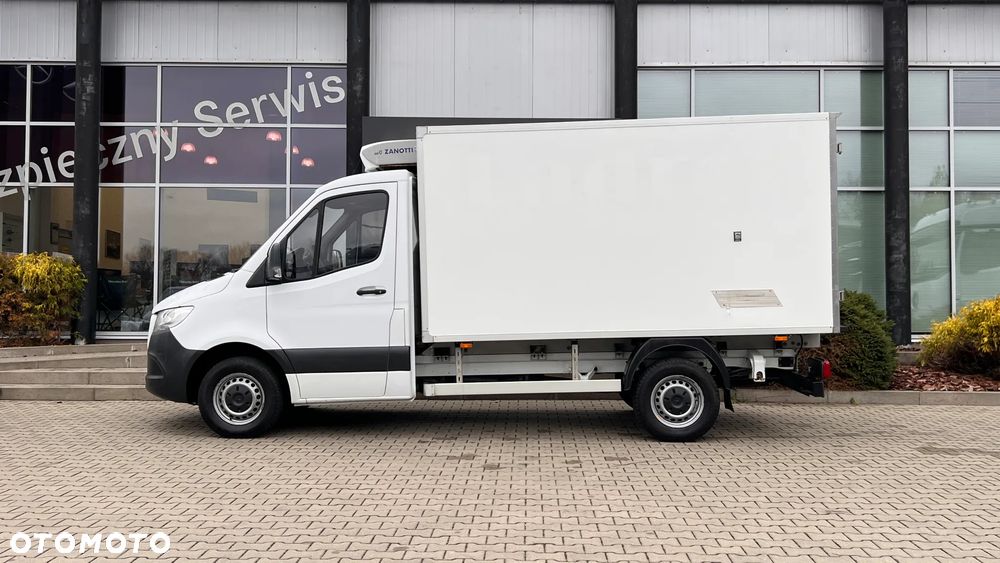 Mercedes-Benz Sprinter - 7