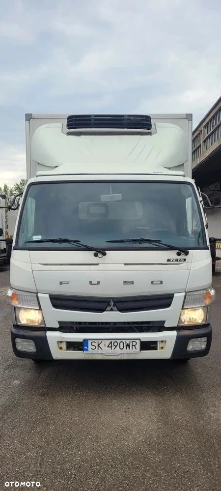 Mitsubishi FUSO CANTER - 2