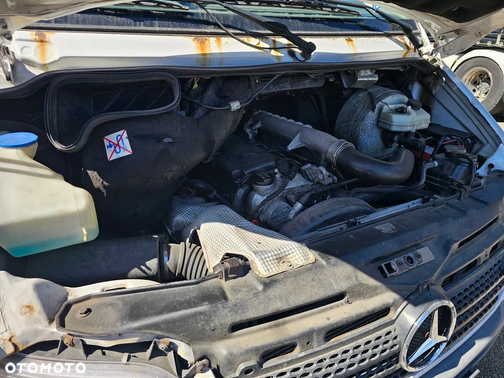 Mercedes-Benz SPRINTER - 12