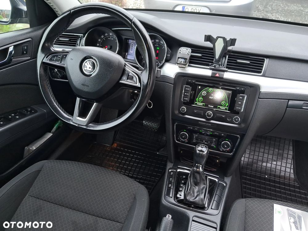 Skoda Superb 2.0 TDI DSG Comfort - 17