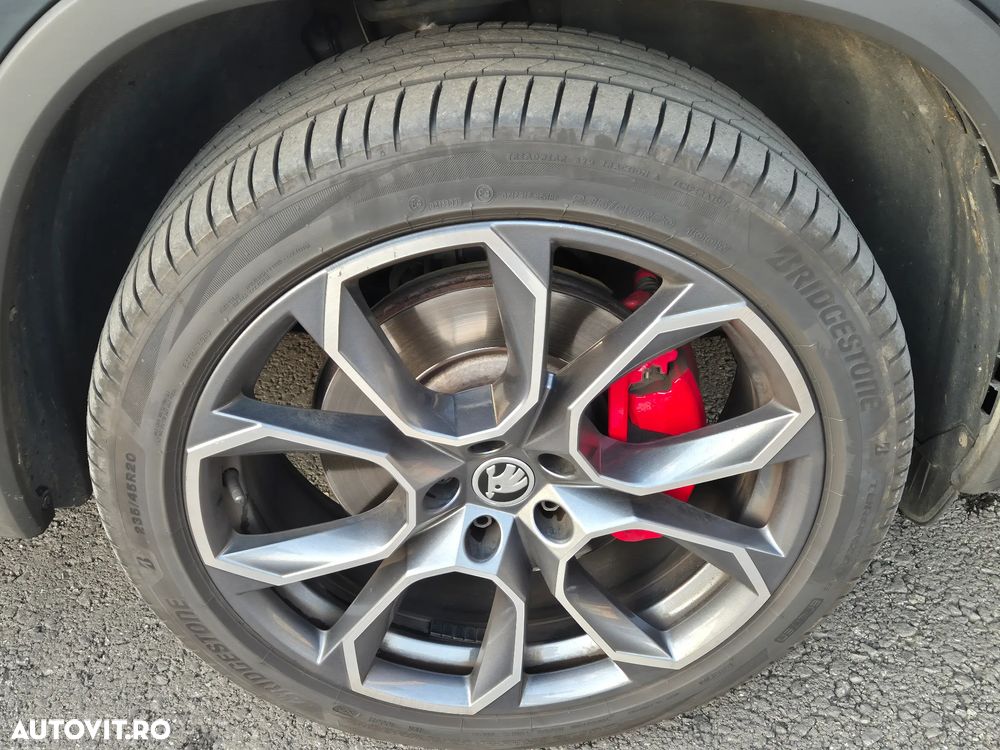 Skoda Kodiaq 2.0 TDI 4X4 DSG RS - 27