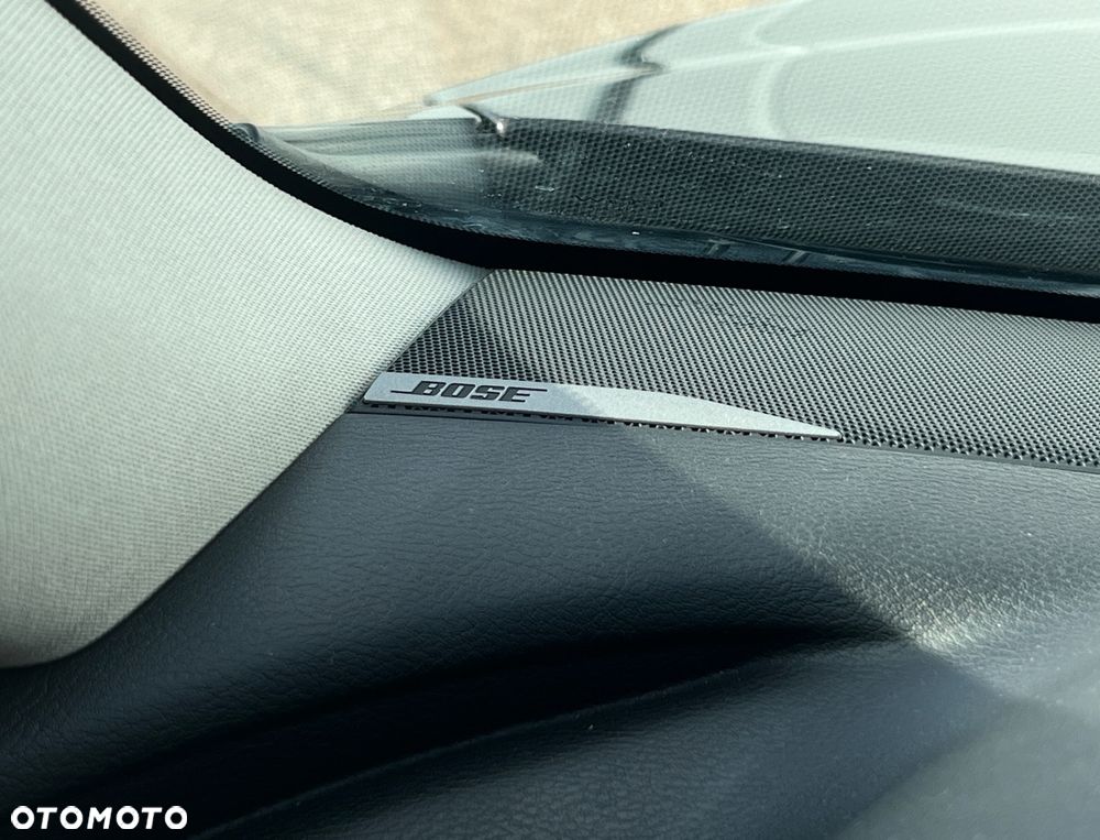 Infiniti Q50 - 23