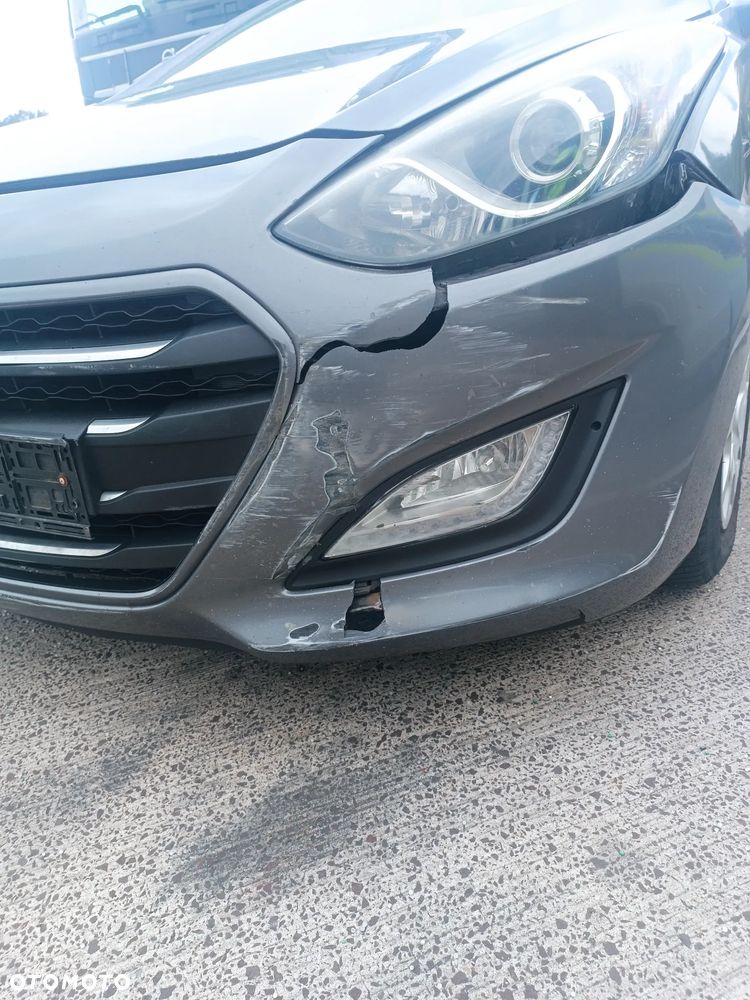 Hyundai i30 1.4 Classic - 9