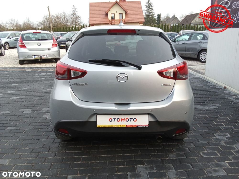 Mazda 2 - 11