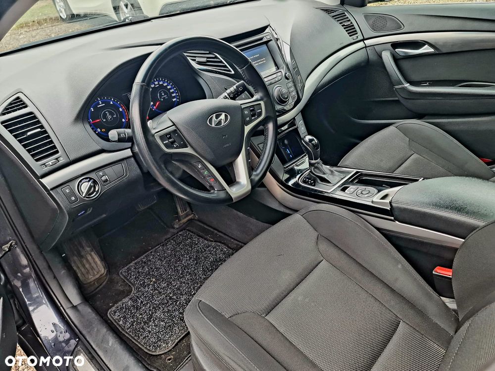 Hyundai i40 Kombi blue 1.7 CRDi DCT Premium - 7