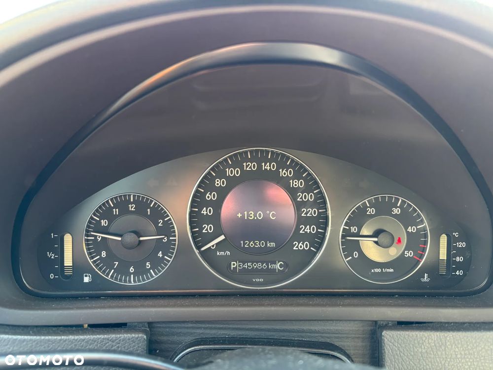 Mercedes-Benz CLK - 6