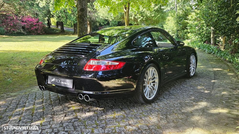 Porsche 911 (997) Carrera 4S - 4