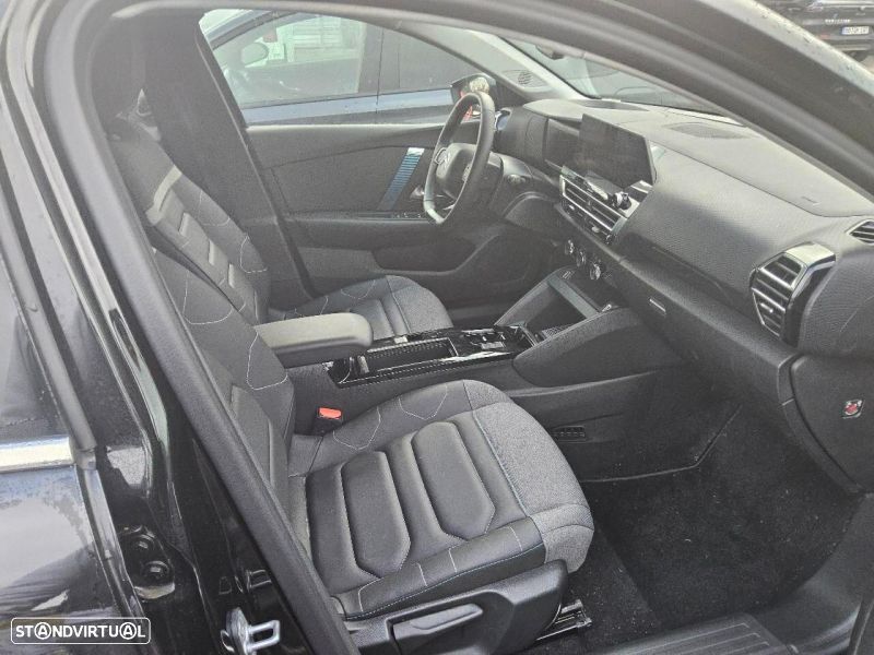 Citroën e-C4 Shine - 3