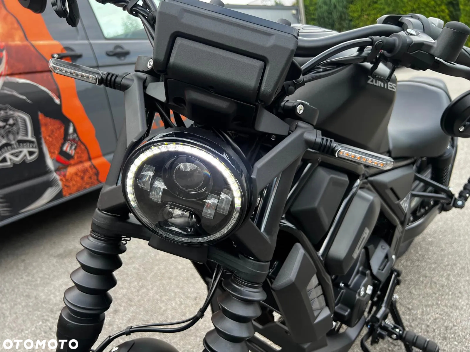 Zontes 125C - 6