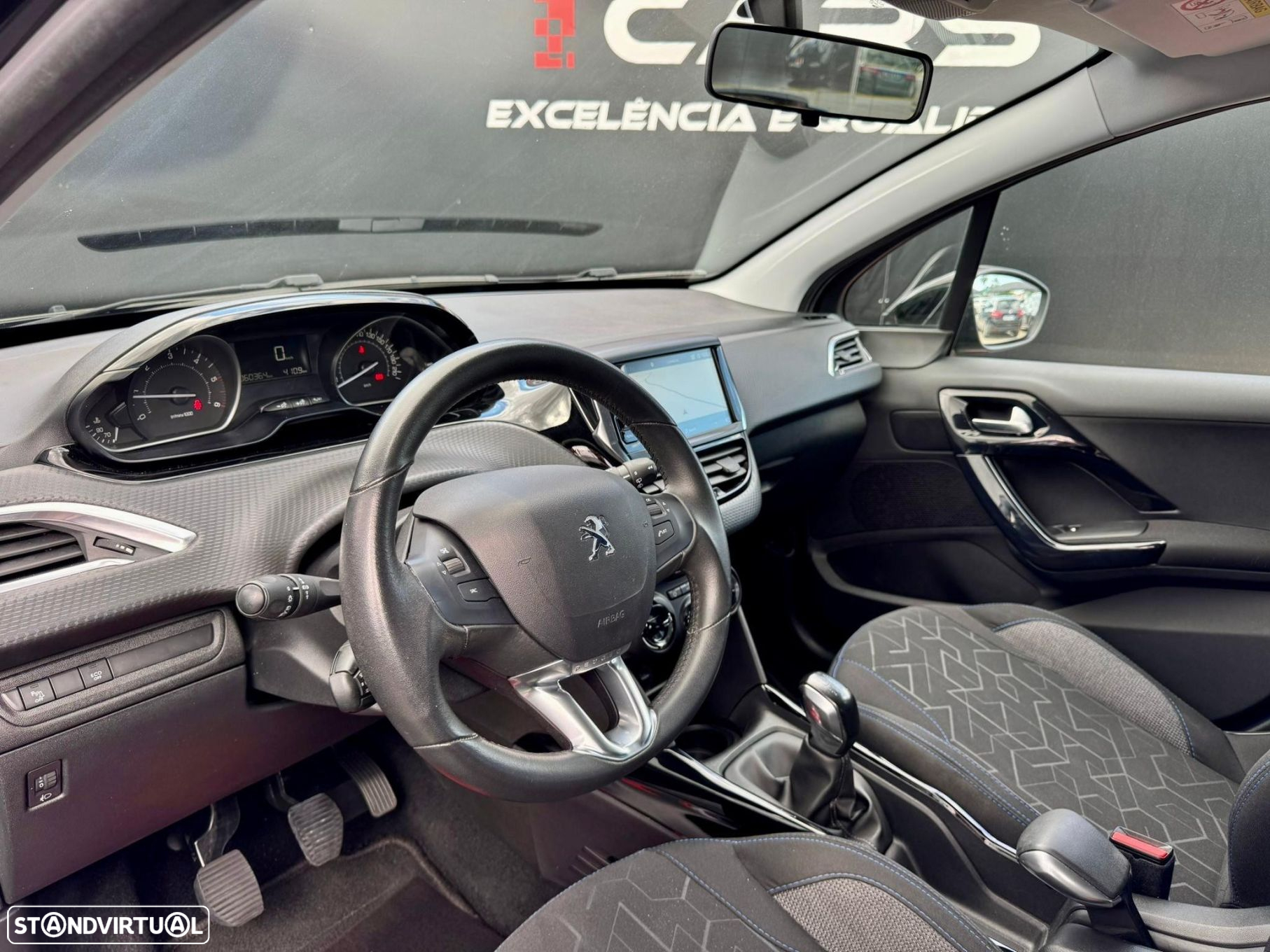 Peugeot 2008 1.5 BlueHDi Signature - 8