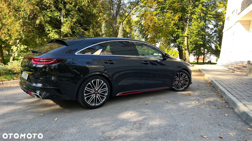 Kia ProCeed 1.6 T-GDI GT DCT - 38
