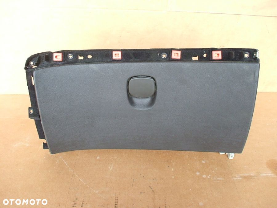 ALFA ROMEO 159 SCHOWEK PASAŻERA KLAPKA - 2