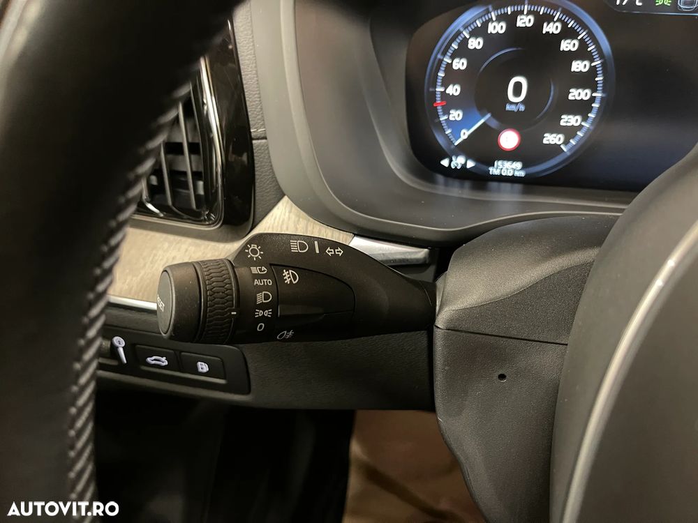 Volvo XC 60 Recharge T8 Twin Engine eAWD Inscription - 32