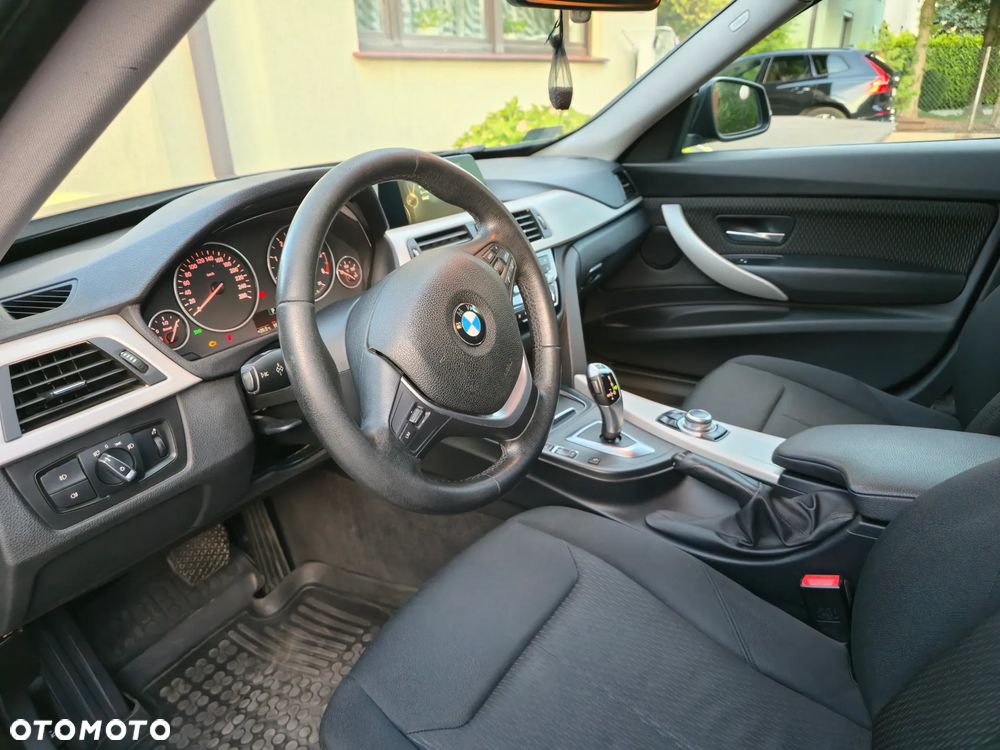 BMW 3GT - 3