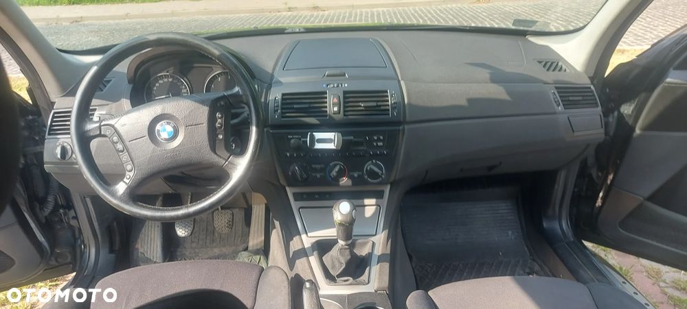 BMW X3 2.0d - 11
