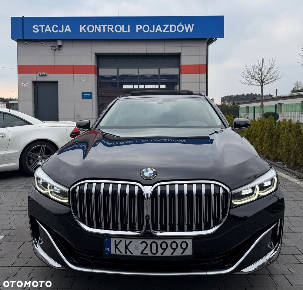 BMW Seria 7 740Li - 3