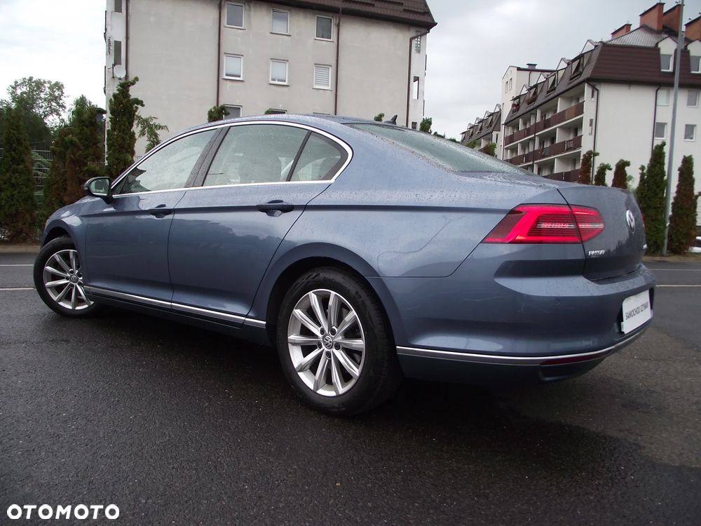 Volkswagen Passat 2.0 TDI BMT Highline DSG - 11