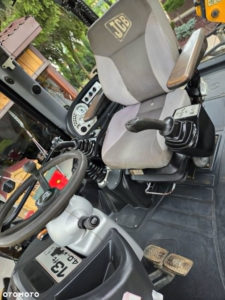JCB 3CX - 21