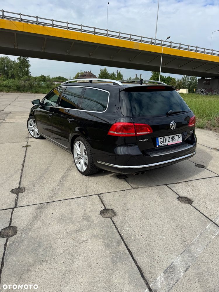 Volkswagen Passat 2.0 TDI Highline DSG - 2