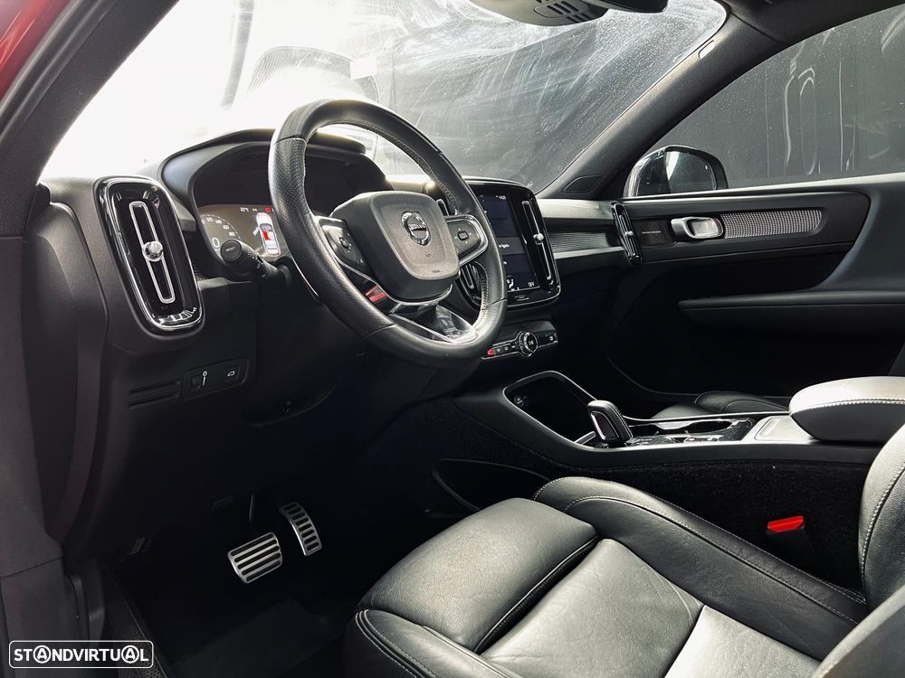 Volvo XC 40 2.0 D3 R-Design Geartronic - 21