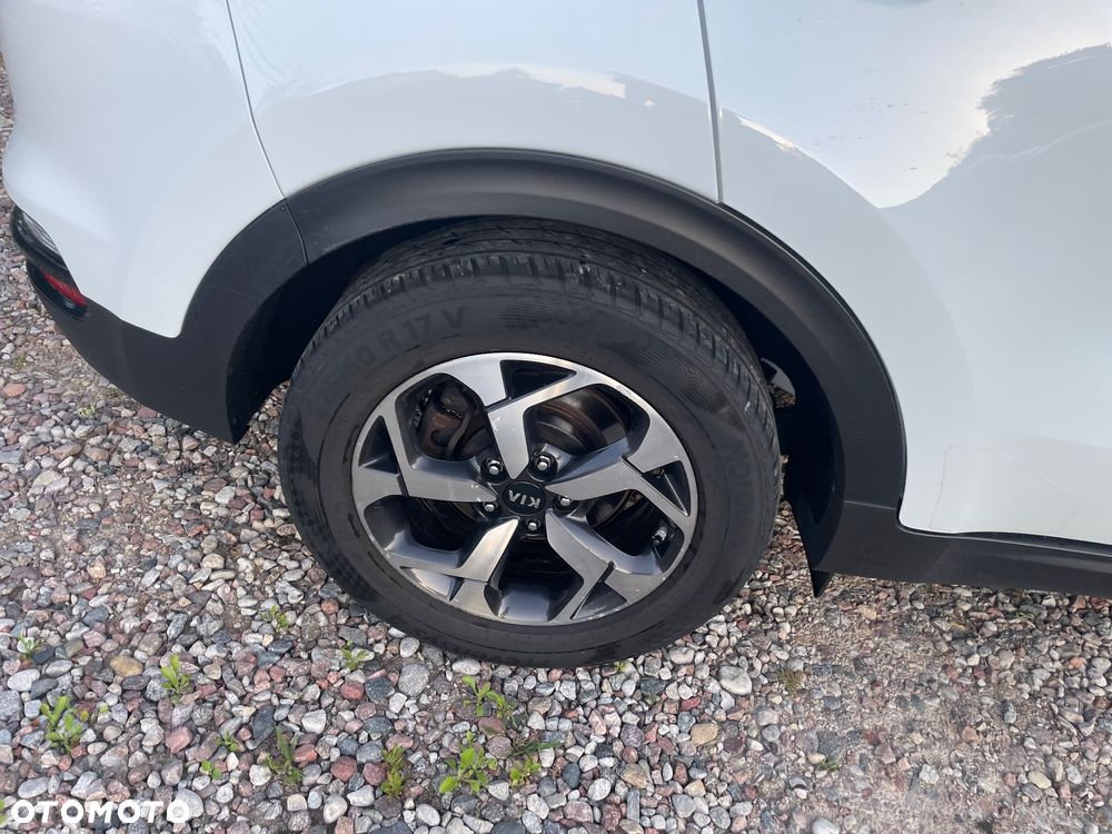 Kia Sportage 1.6 CRDI 2WD SPIRIT - 8