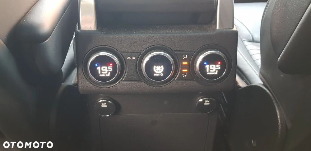Land Rover Discovery 2.0 SD4 HSE - 25