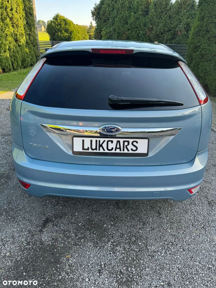 Ford Focus 1.8 Ghia - 37