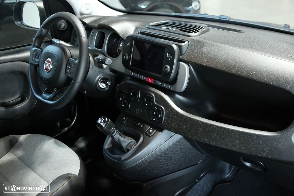 Fiat Panda 1.0 Hybrid Cross - 8