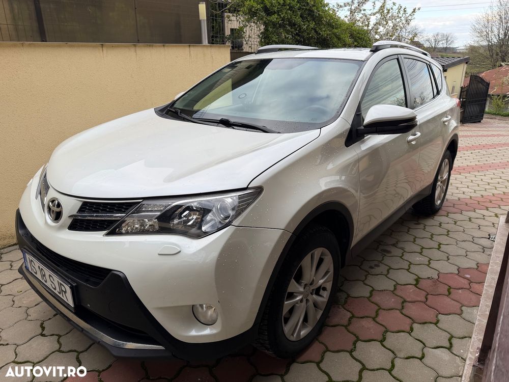Toyota RAV4 2.2 D-4CAT 4WD Aut Luxury 18" - 2