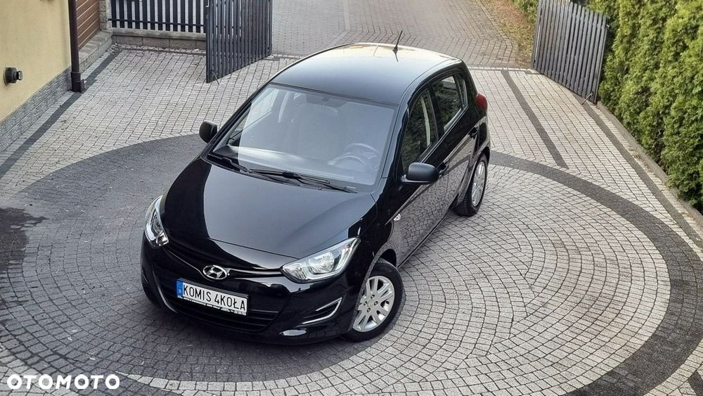 Hyundai i20 - 16