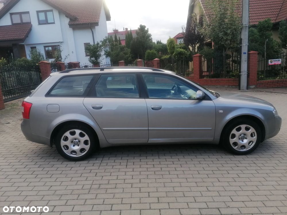 Audi A4 Avant - 14