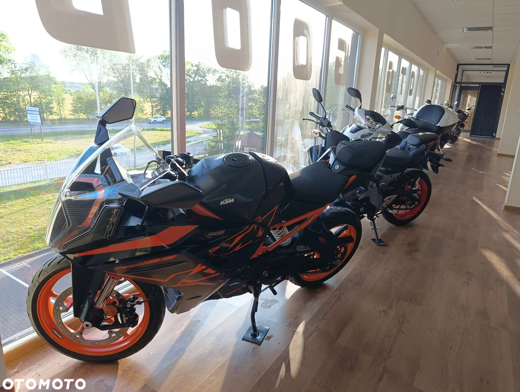 KTM RC 125 - 18