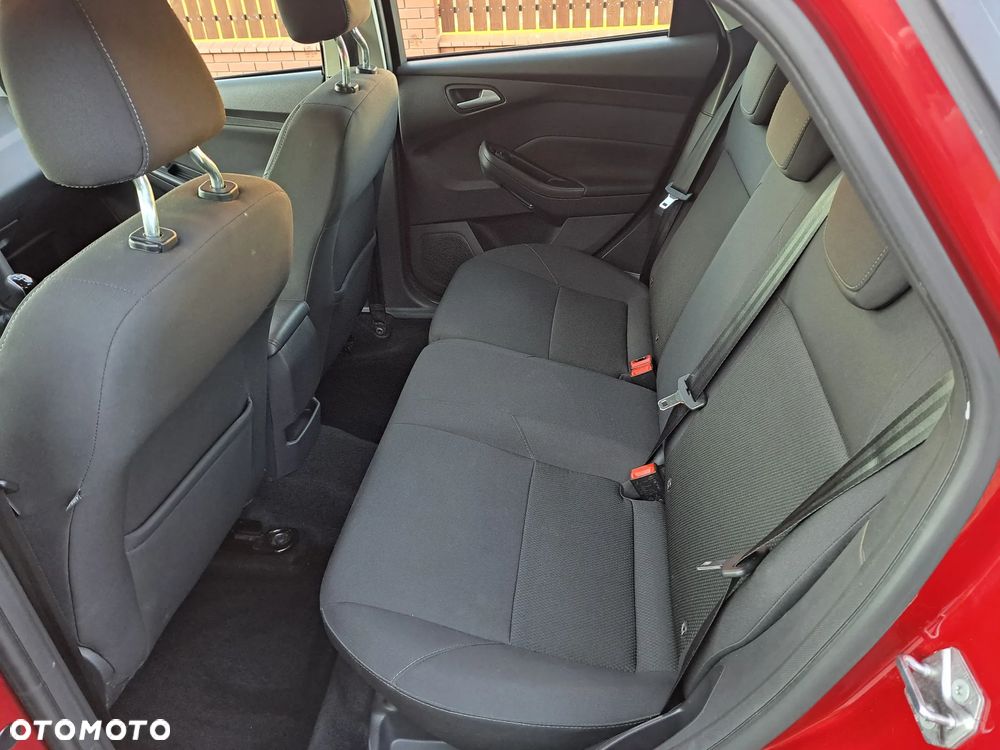 Ford Focus 1.5 EcoBoost Titanium ASS - 12
