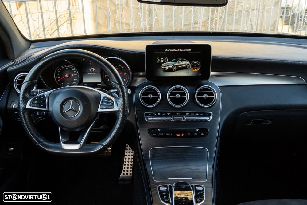Mercedes-Benz GLC 220 d 4Matic 9G-TRONIC AMG Line - 31
