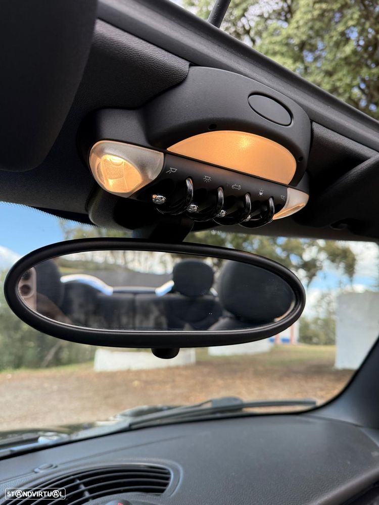 MINI Cabrio Cooper - 21