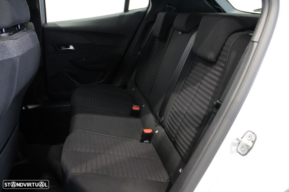 Peugeot 2008 1.2 PureTech Active Pack - 26