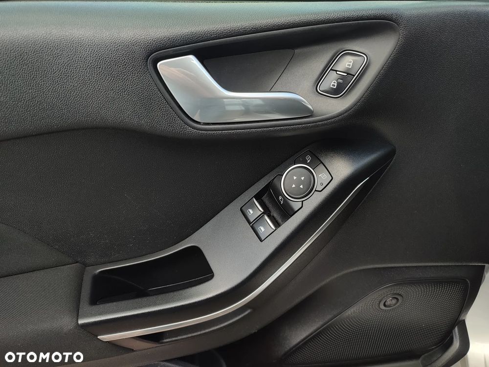 Ford Fiesta 1.0 EcoBoost Hybrid S&S ST-LINE - 18