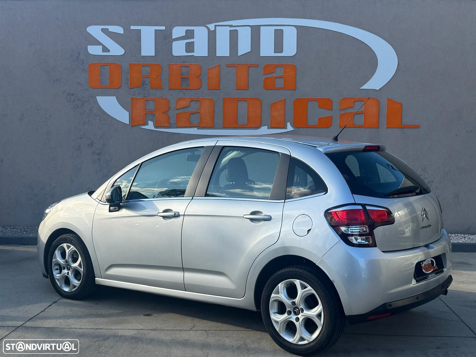 Citroën C3 1.2 PureTech Collection - 4