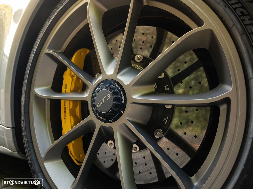 Porsche 911 (991) GT3 PDK - 10