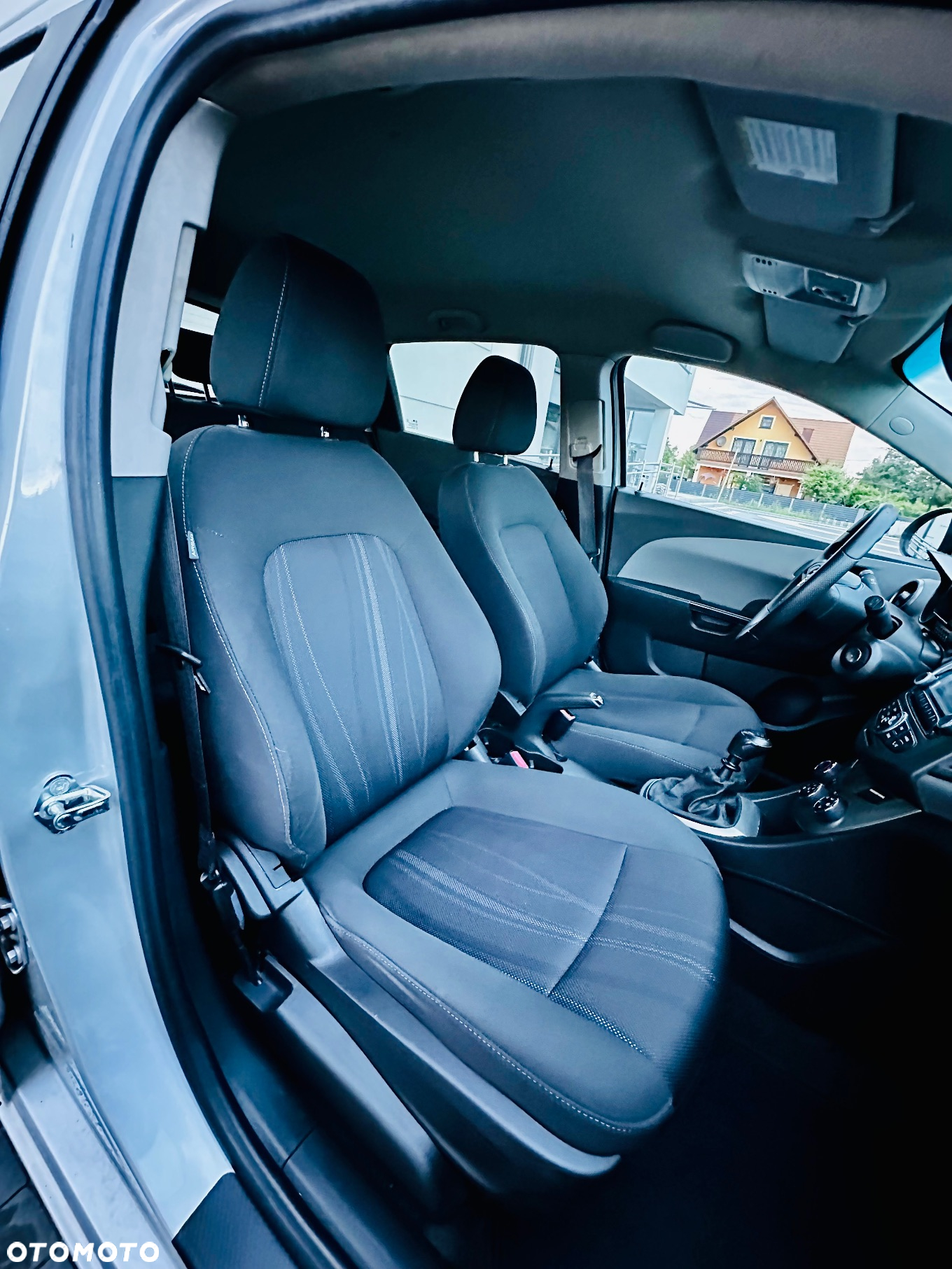 Chevrolet Aveo 1.2 LS - 29