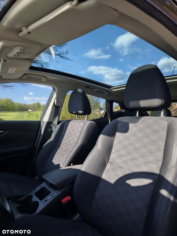 Nissan Qashqai 1.6 DCi N-Connecta EU6 - 21