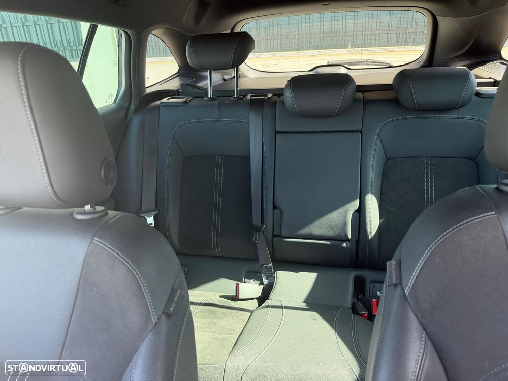 Opel Astra Sports Tourer - 13