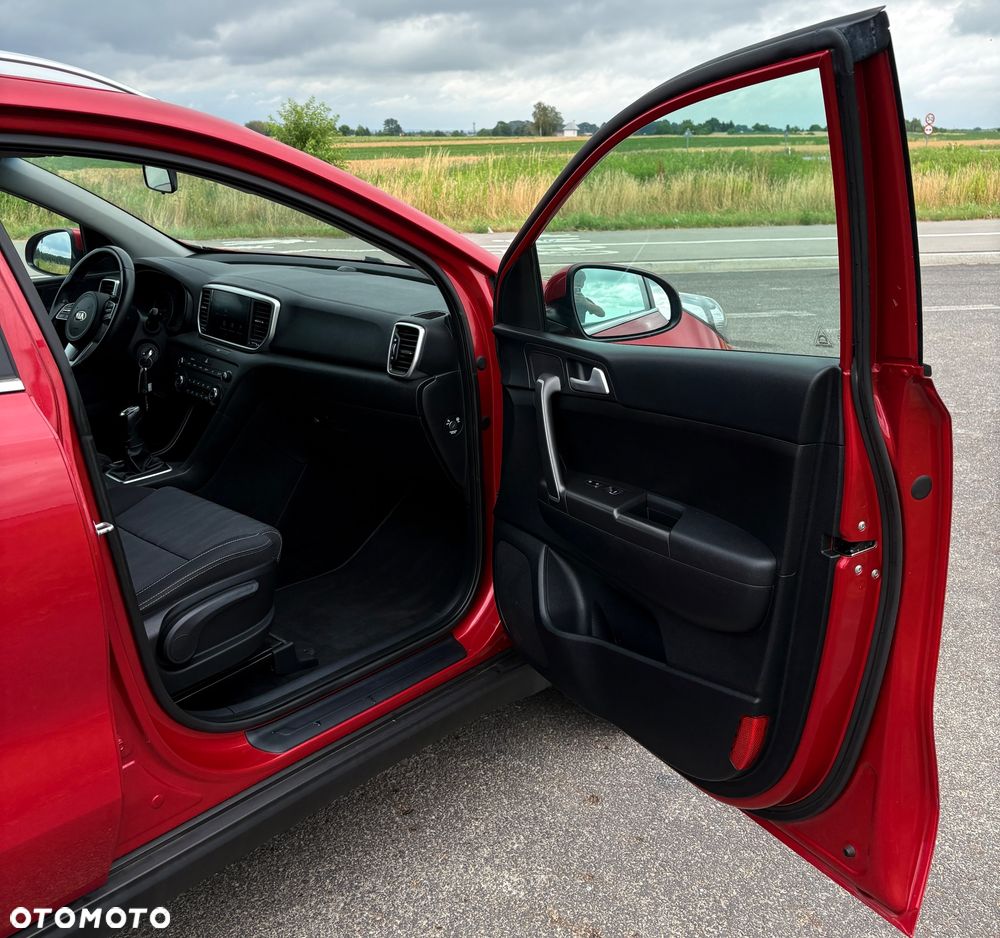 Kia Sportage 1.6 GDI 2WD Attract - 27