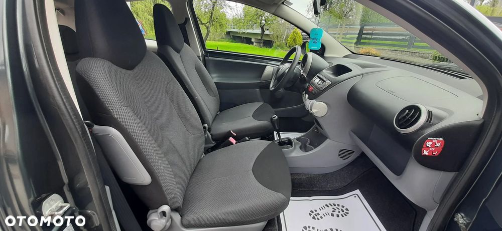 Toyota Aygo - 36